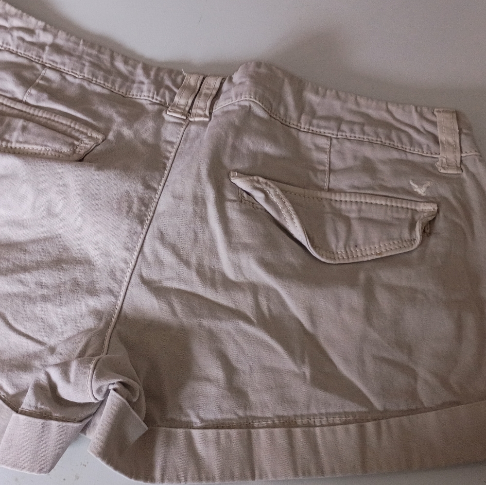 Vintage Y2K AE American Eagle Outfitters AEO Short Shorts 2 26 Khaki